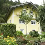 Nyaraló Jantscher